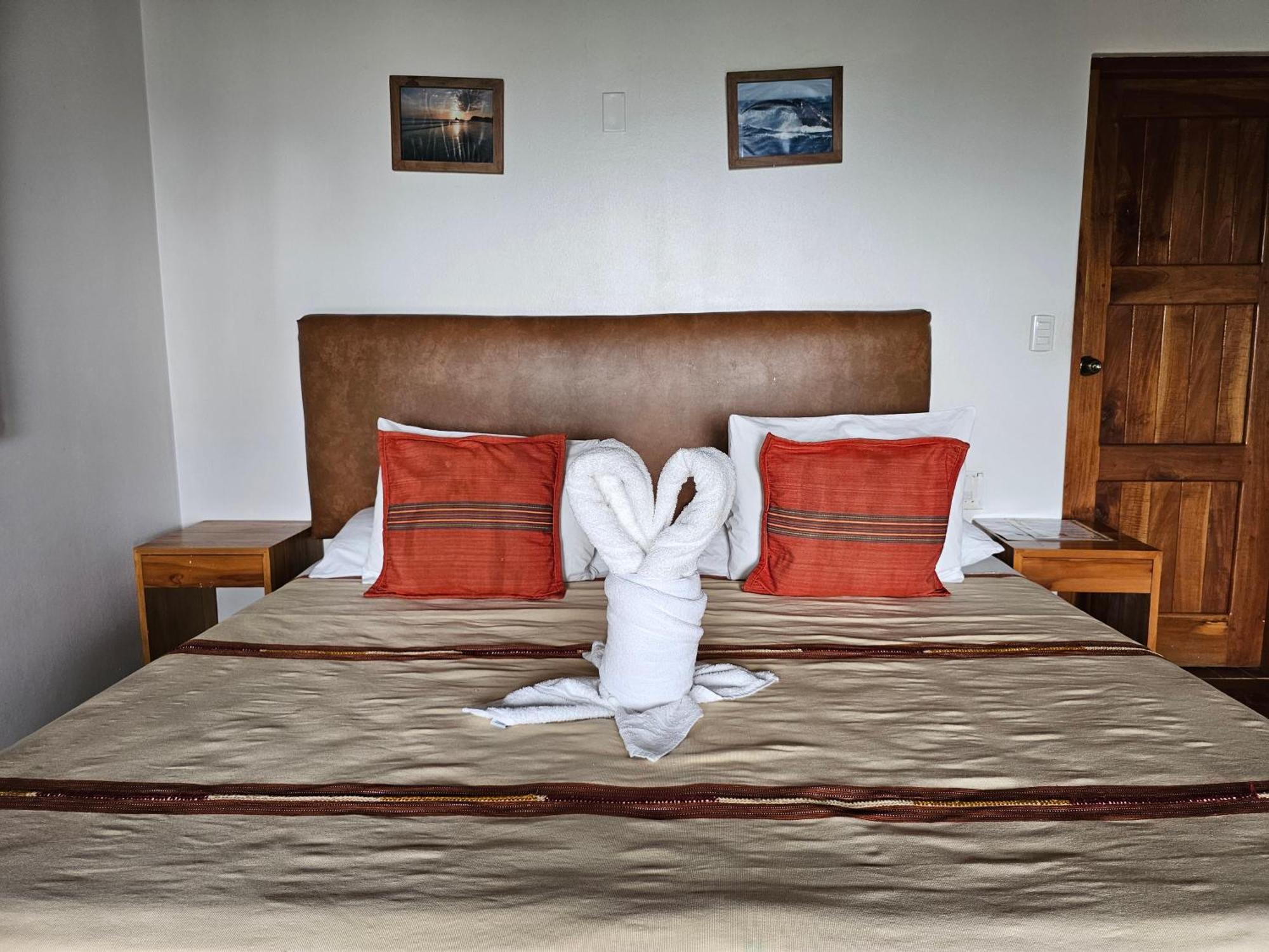 Casa Andalucia Hotel ซานฮวนเดลซูร์ ภายนอก รูปภาพ